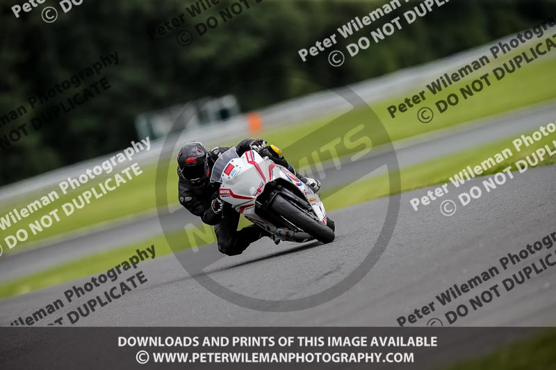 PJM Photography;anglesey;brands hatch;cadwell park;croft;donington park;enduro digital images;event digital images;eventdigitalimages;mallory;no limits;oulton park;peter wileman photography;racing digital images;silverstone;snetterton;trackday digital images;trackday photos;vmcc banbury run;welsh 2 day enduro